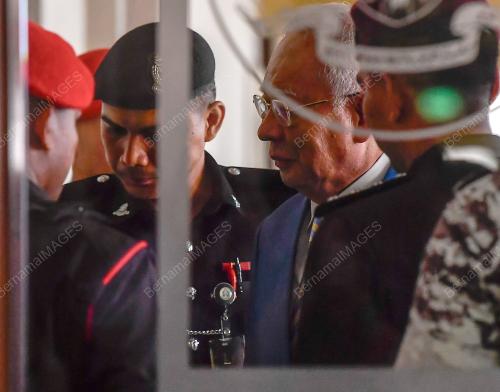 DATUK SERI NAJIB TUN RAZAK