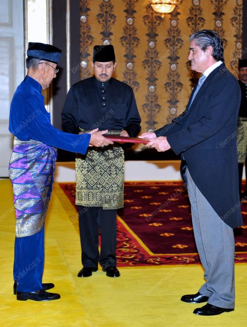 KL24_25062012_AGONG_DUTA
