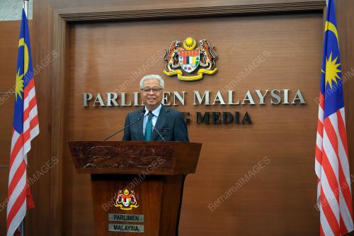DATUK SERI ISMAIL SABRI