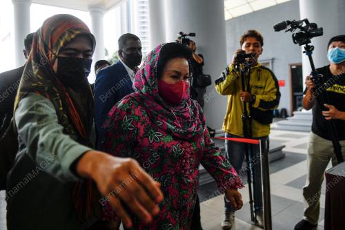 DATIN SERI ROSMAH MANSOR