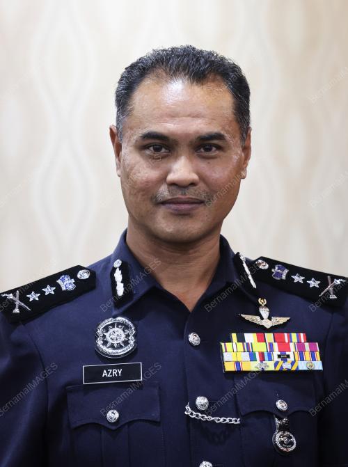 DATUK AZRY AKMAR AYOB