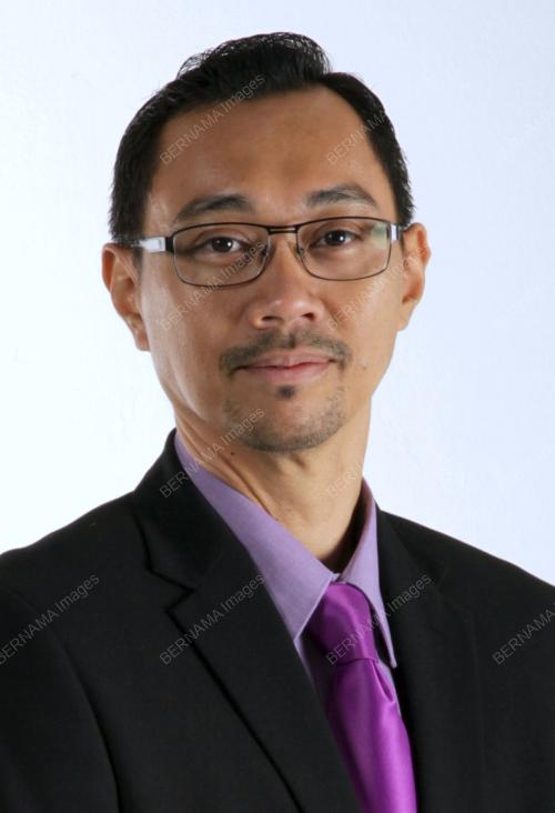 AHMAD KHAIRUMAN MD HASIM