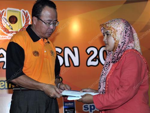 KL24_25112012_MSN_MEDIA