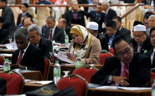 KL24_26062018_PARLIMEN_BN201806221186