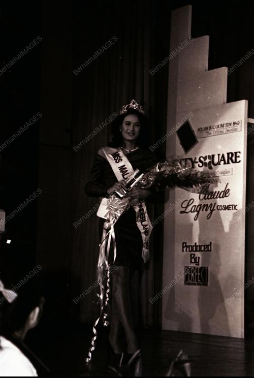 MISS WONDERLAND MALAYSIA 1990