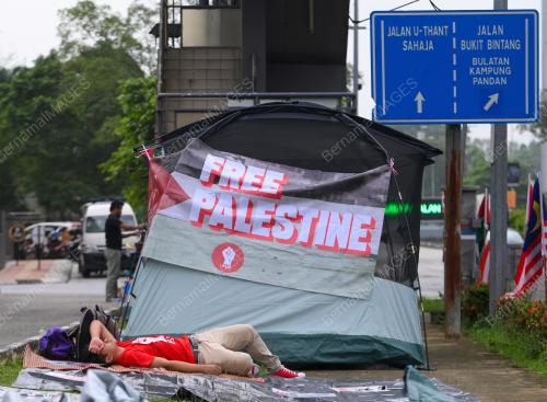 KEPUNG DEMI PALESTIN
