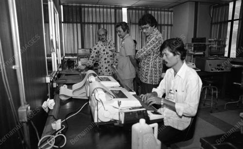 KL24_28012015_PENGERUSI_LAWAT