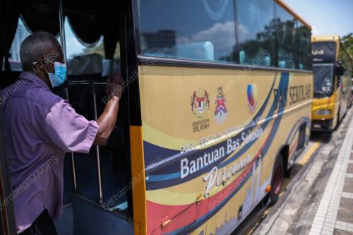 TINJAUAN PERSEDIAAN BAS SEKOLAH
