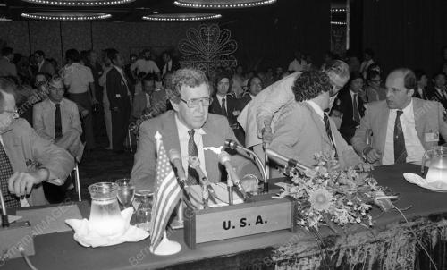 TENGKU AHMAD RITHAUDDEEN