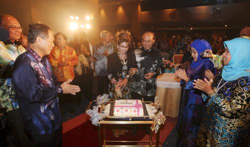 RAIS YATIM