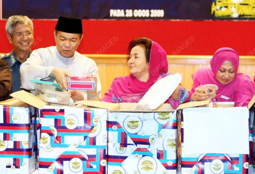 ROSMAH MANSOR