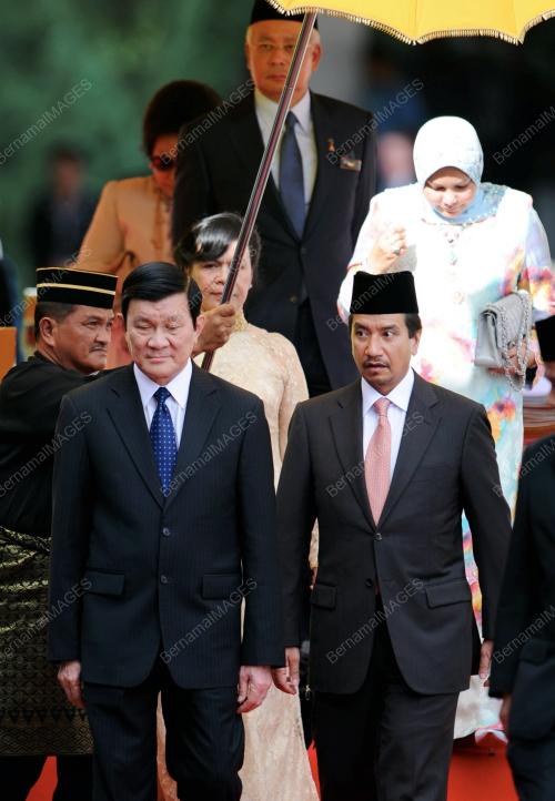 TUANKU MIZAN ZAINAL ABIDIN