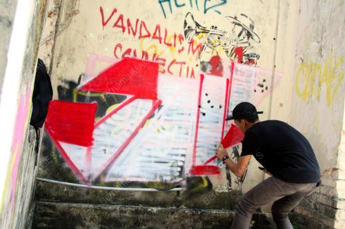 KL24_29012015_GRAFITI
