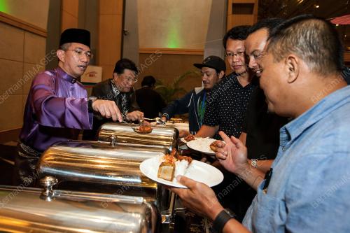 KL24_29052017_MRT_BN201705285247
