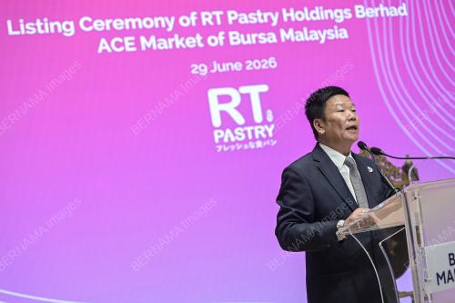 RT PASTRY HOLDINGS BERHAD LISTING CEREMONY