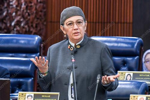 DATUK HANIFAH HAJAR TAIB