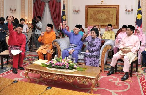 DATUK SERI MOHD NAJIB TUN ABD RAZAK