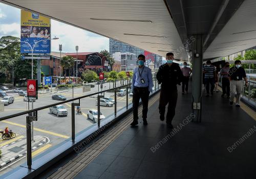 RAKYAT MALAYSIA MAHU SUNTIKAN VAKSIN DIWAJIBKAN