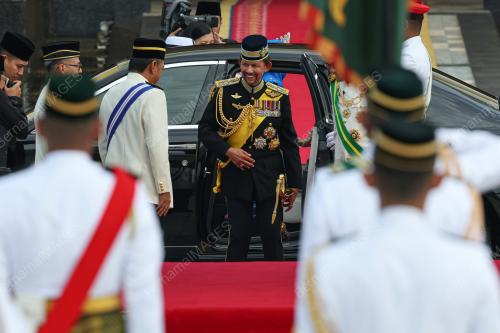 ISTIADAT PERTABALAN YANG DI-PERTUAN AGONG KE-17
