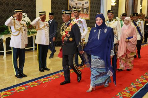 AL-SULTAN ABDULLAH RI'AYATUDDIN AL-MUSTAFA BILLAH SHAH