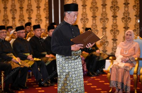 AL- SULTAN ABDULLAH RI'AYATUDDIN AL -MUSTAFA BILLAH SHAH