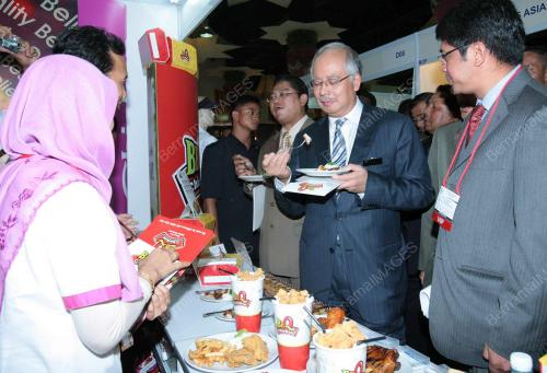 MOHD NAJIB TUN ABDUL RAZAK