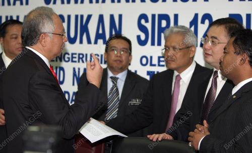 MOHD NAJIB TUN ABDUL RAZAK