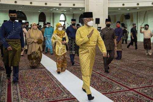 AL-SULTAN ABDULLAH RI'AYATUDDIN AL-MUSTAFA BILLAH SHAH