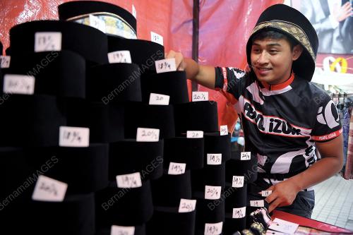 KL25_02072014_BAZAR