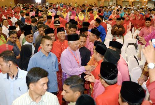 KL25_02082015_PM_UMNO_KKB