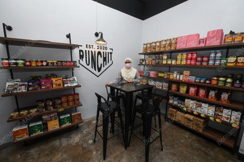 STRATEGI MEMPERKASAKAN PKS