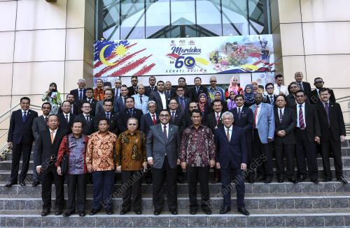 KL25_02112017_FELCRA_BN201711020143