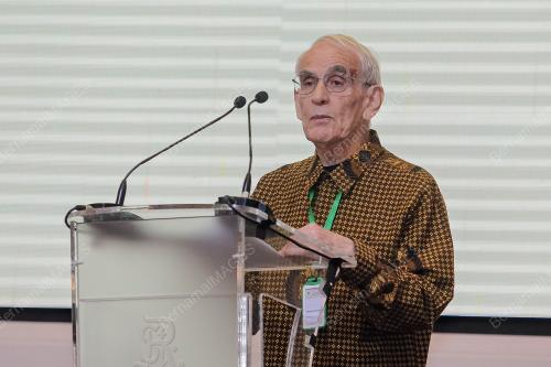 CHARLES HIRSCHMAN