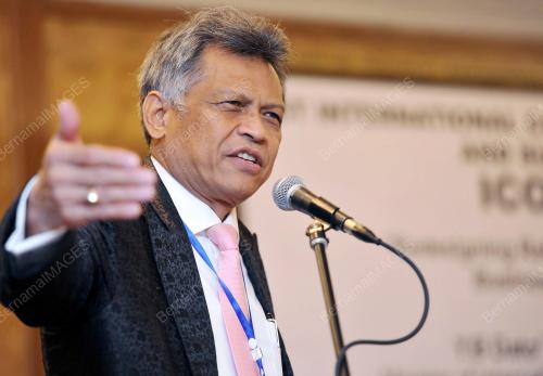 KL25_03042013_UUM