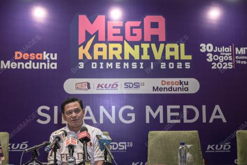MEGA KARNIVAL 3 DIMENSI MBOR