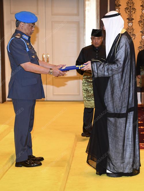 KL25_03102019_DUTA_BN201910023045