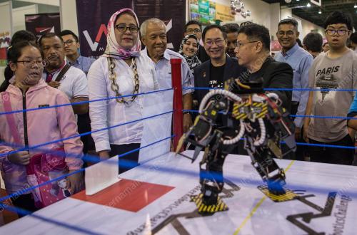 KL25_03112018_KLESF_BN20180292282
