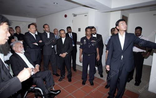MOHD SAIFUL BUKHARI AZLAN