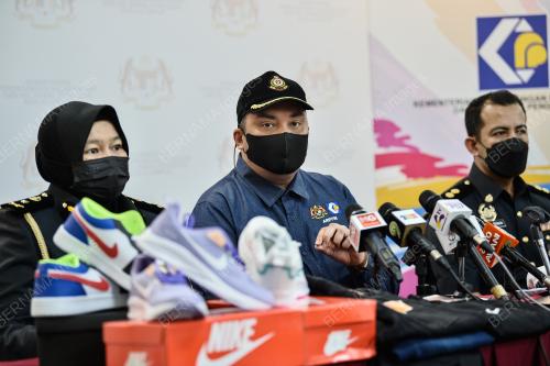 ARIFFIN SAMSUDIN