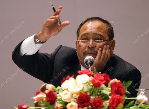 MOHD ZIN MOHAMED