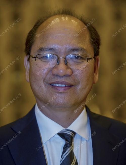 KL25_04082015_PERLANTIKAN