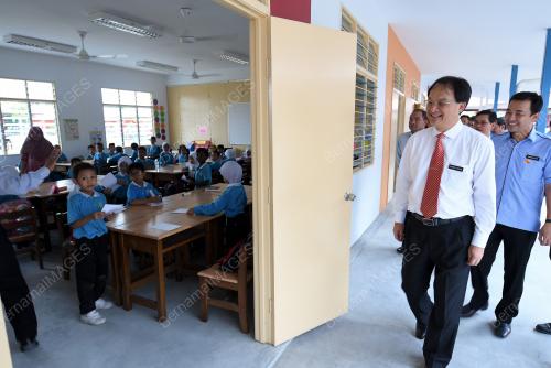 KL25_04092018_BARU_BN201809037249
