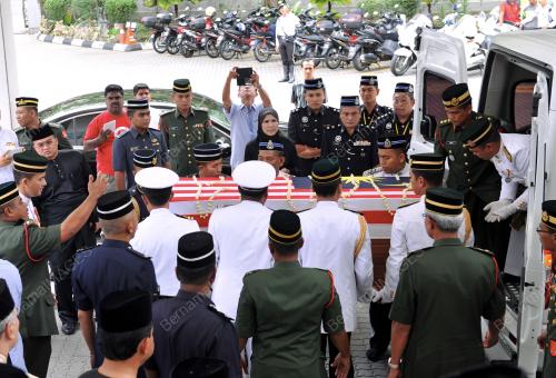 KL25_04102014_TUN_SUHAILAH