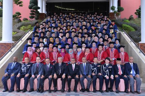 KL25_04122018_UNIKOP_BN201812035330