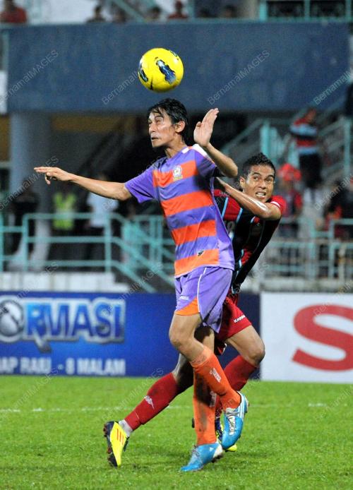 KL25_05032012_BOLA_2
