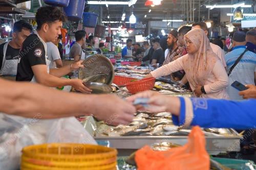 TINJAUAN HARGA BARANG