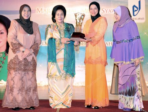 KL25_06092013_ROSMAH