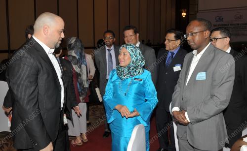 KL25_06102016_FORUM