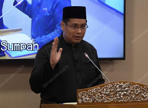 KL25_07012019_PARLIMEN_SUMPAH
