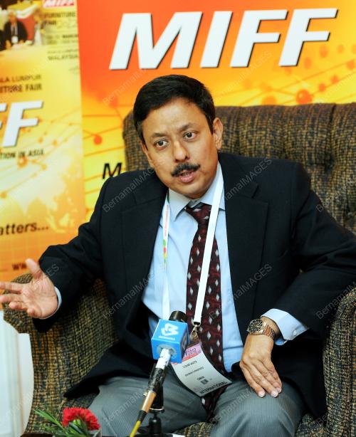KL25_07032012_TUSHAR_MIFF